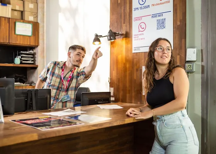 Urbany Bcn Go!Hostal